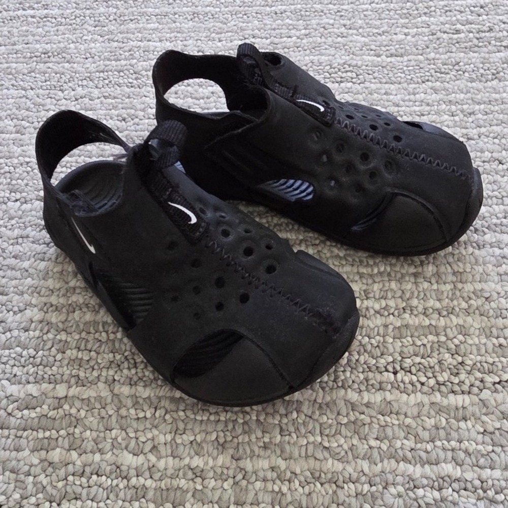 Nike Sunray Protect 2 TD Kids Black White Water Sandals 943827-001